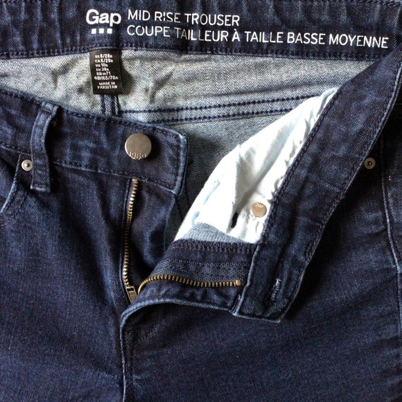 GAP Mid Rise Trouser Blue Denim Jeans - Size 6 - Picture 7 of 9